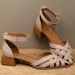 Laranja_Lima_Shoes_Sapatos_Femininos__-Scarpin---Bico-Fino-Salto-de-3-cm-em-Couro-Nude---Codigo---3938_3