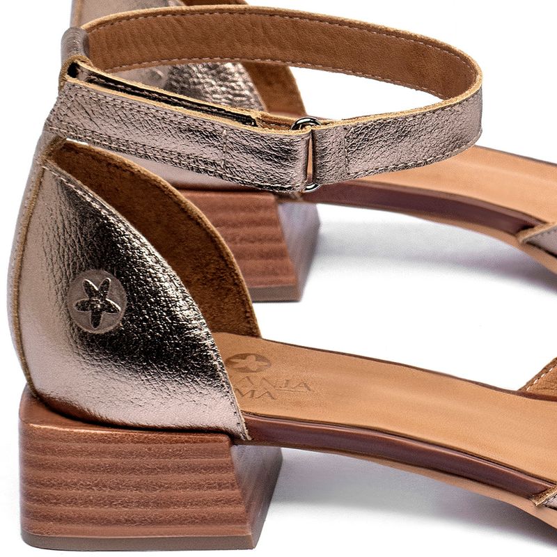 Laranja_Lima_Shoes_Sapatos_Femininos__-Scarpin---Bico-Fino-Salto-de-3-cm-em-Couro-Metalizado---Codigo---3938_5