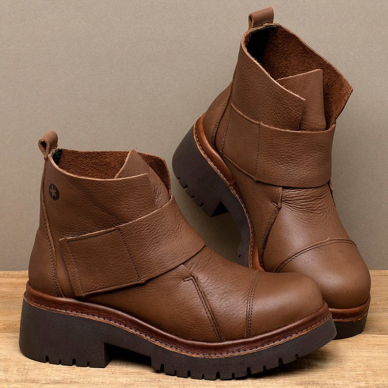 Laranja_Lima_Shoes_Sapatos_Femininos__-Bota---Cano-Curto-Salto-de-4-cm-em-Couro-Marrom---Codigo---153026_3