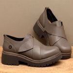 Laranja_Lima_Shoes_Sapatos_Femininos__-Bota---Cano-Curto-Salto-de-4-cm-em-Couro-Cinza---Codigo---153090_3