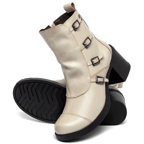 Bota   Cano Curto Salto de 5 cm em Couro Off-White - Codigo - 156109