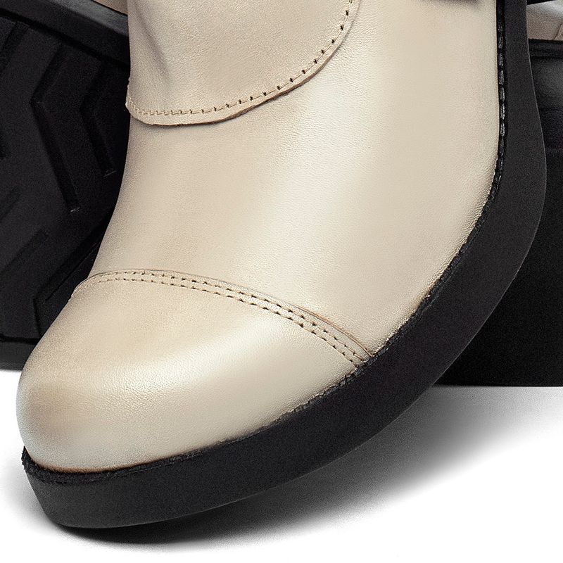 Laranja_Lima_Shoes_Sapatos_Femininos__-Bota---Cano-Curto-Salto-de-5-cm-em-Couro-Off-White---Codigo---156109_7