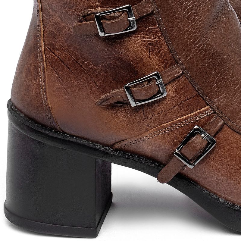 Laranja_Lima_Shoes_Sapatos_Femininos__-Bota---Cano-Curto-Salto-de-5-cm-em-Couro-Marrom---Codigo---156109_6