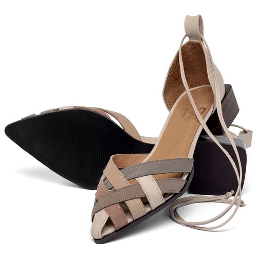 Scarpin   Bico Fino Salto de 3 cm em Couro Nude - Codigo - 3938