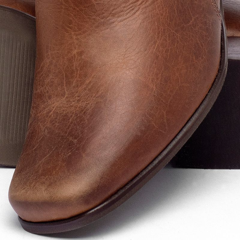 Laranja_Lima_Shoes_Sapatos_Femininos__-Bota---Cano-Curto-Salto-de-5-cm-em-Couro-Marrom---Codigo---152001_7