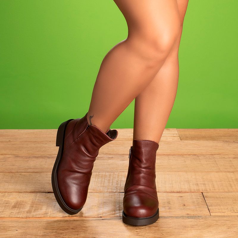 Laranja_Lima_Shoes_Sapatos_Femininos__-Bota---Cano-Curto-Salto-de-2-cm-em-Couro-Vinho---Codigo---156094_8