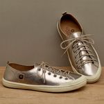 Laranja_Lima_Shoes_Sapatos_Femininos__-Tenis---Cano-Baixo-em-Couro-Metalizado---Codigo---156075_3