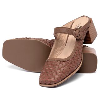 Scarpin   Bico Quadrado Salto de 5 cm em Couro Marrom - Codigo - 9660