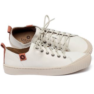 Tênis   Cano Baixo em Couro Off-White - Codigo - 153021