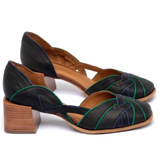 Scarpin   Bico Quadrado Salto de 5 cm em Couro Preto - Codigo - 3852