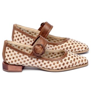 Scarpin   Bico Quadrado Salto de 2 cm em Couro Nude - Codigo - 9646