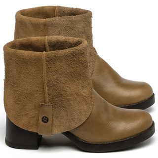 Bota   Cano Curto Salto de 5 cm em Couro Caramelo - Codigo - 141259