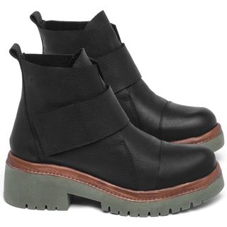 Bota   Cano Curto Salto de 4 cm em Couro Preto - Codigo - 153026