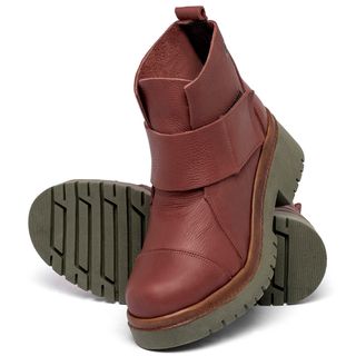 Bota   Cano Curto Salto de 4 cm em Couro Vermelho - Codigo - 153026