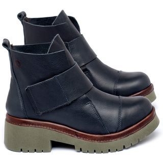 Bota   Cano Curto Salto de 4 cm em Couro Marinho - Codigo - 153026
