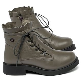 Bota   Cano Curto Salto de 2 cm em Couro Musgo - Codigo - 156098