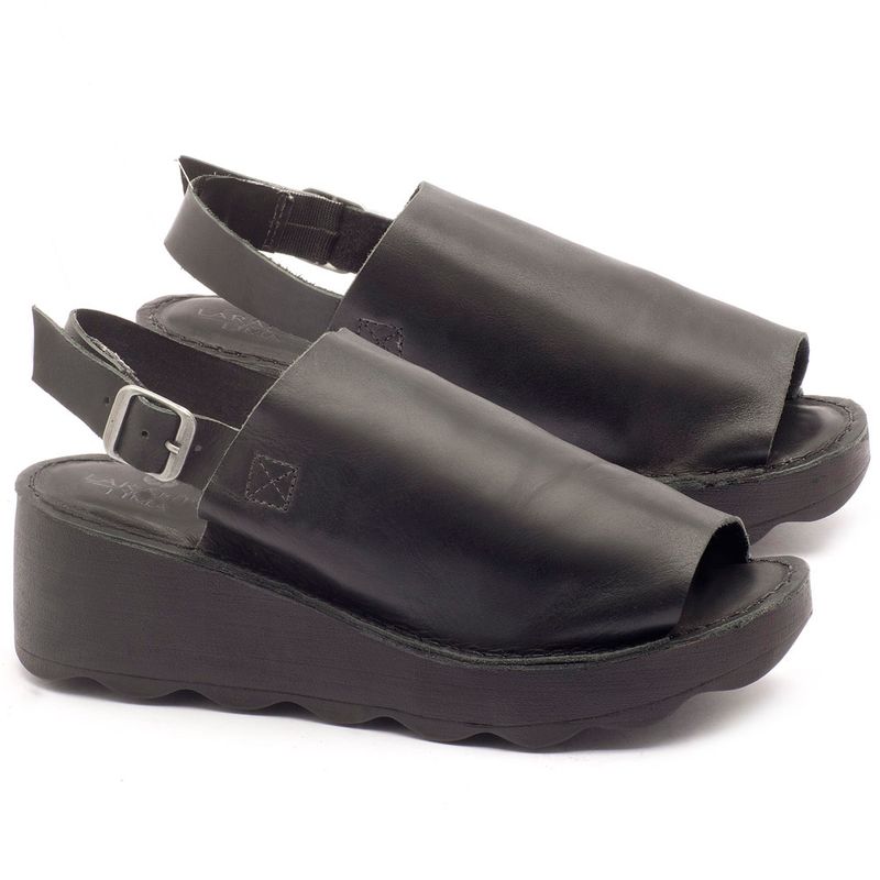 Laranja_Lima_Shoes_Sapatos_Femininos_Ana_Bela_Tratorada_Salto_de_Frente_2_cm_e_Atras_5_cm_em_Couro_Preto_-_Codigo_-_141036_1