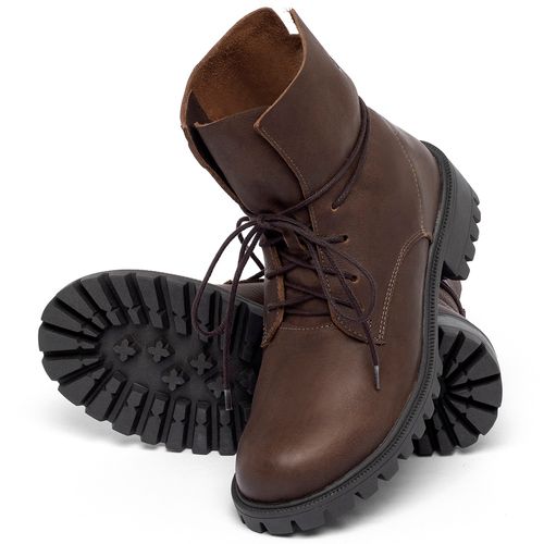 Bota Cano Curto Salto de 3 cm em Couro Marrom - Codigo - 137160