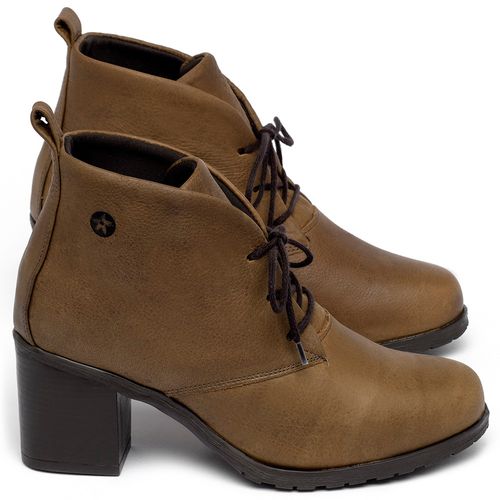 Bota Cano Curto Salto de 6 cm em Couro Caramelo - Codigo - 137261