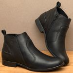 Laranja_Lima_Shoes_Sapatos_Femininos_Bota___Cano_Curto_em_Couro_Preto_-_Codigo_-_137244_3