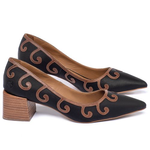 Scarpin   Bico Fino Salto de 5 cm em Couro Preto - Codigo - 3869