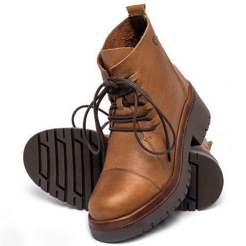 Bota   Cano Curto Salto de 4 cm em Couro Caramelo - Codigo - 153030