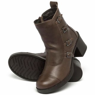 Bota   Cano Médio Salto de 5 cm em Couro Café - Codigo - 141342